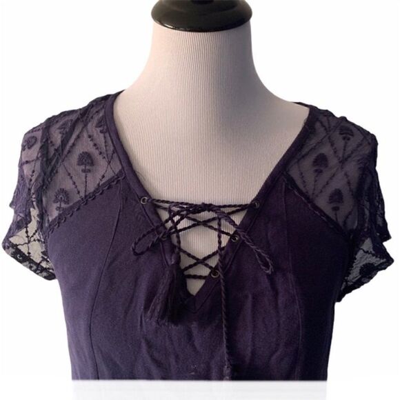 Francesca's Blue Rain VNeck Lace Mini Dress size S - Picture 6 of 6